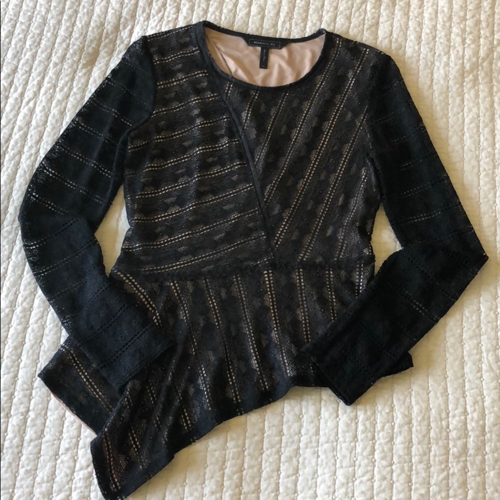 BCBG MAXAZRIA  Lace top